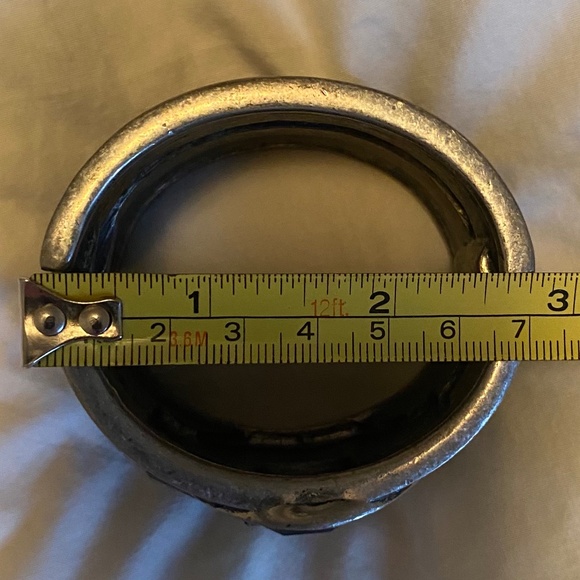 Silver Enamel Smoke Stone 1.5" Wide Cuff Bracelet 7" - Picture 7 of 10